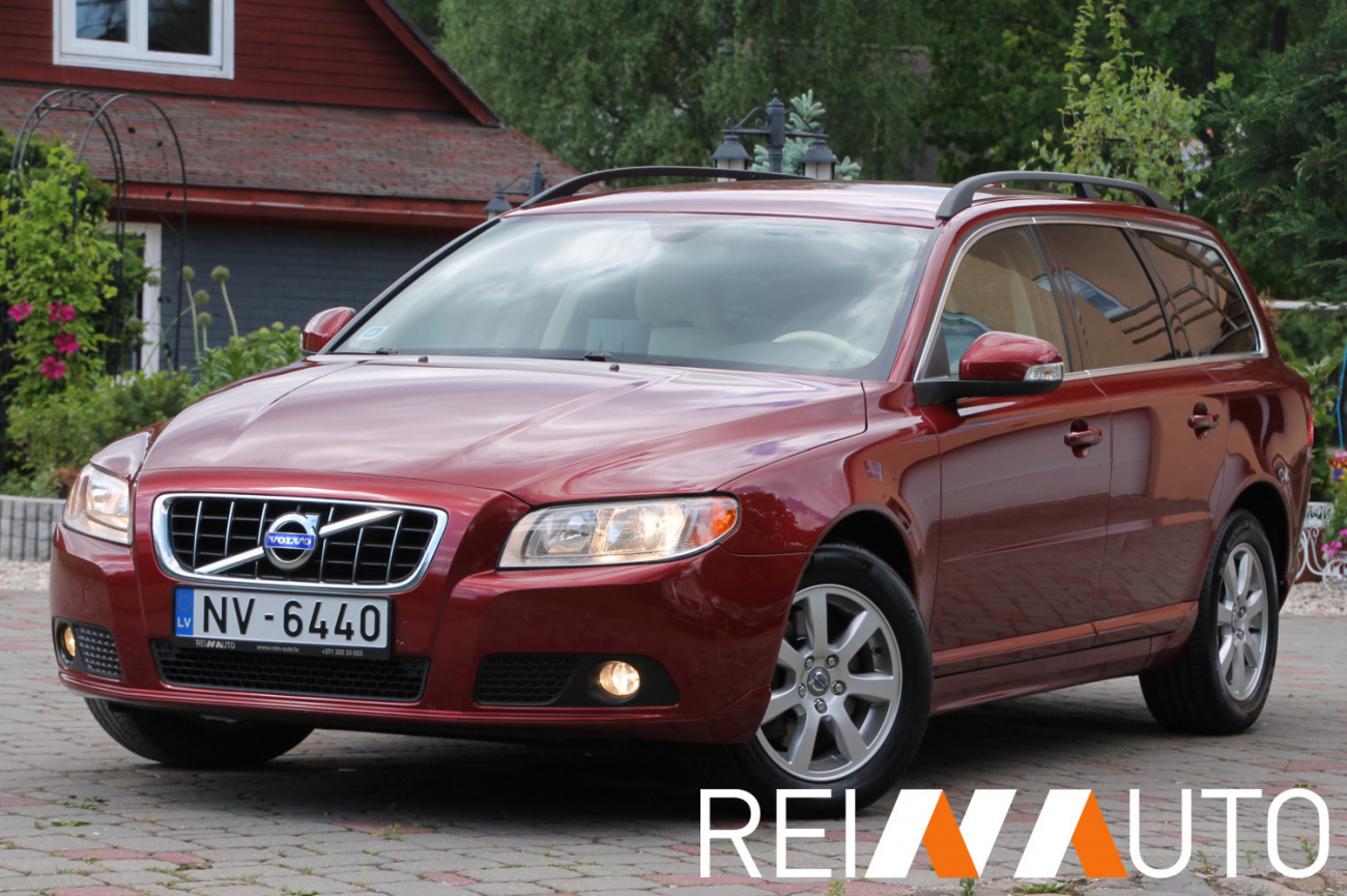 Volvo V70 Cherry Kinetic