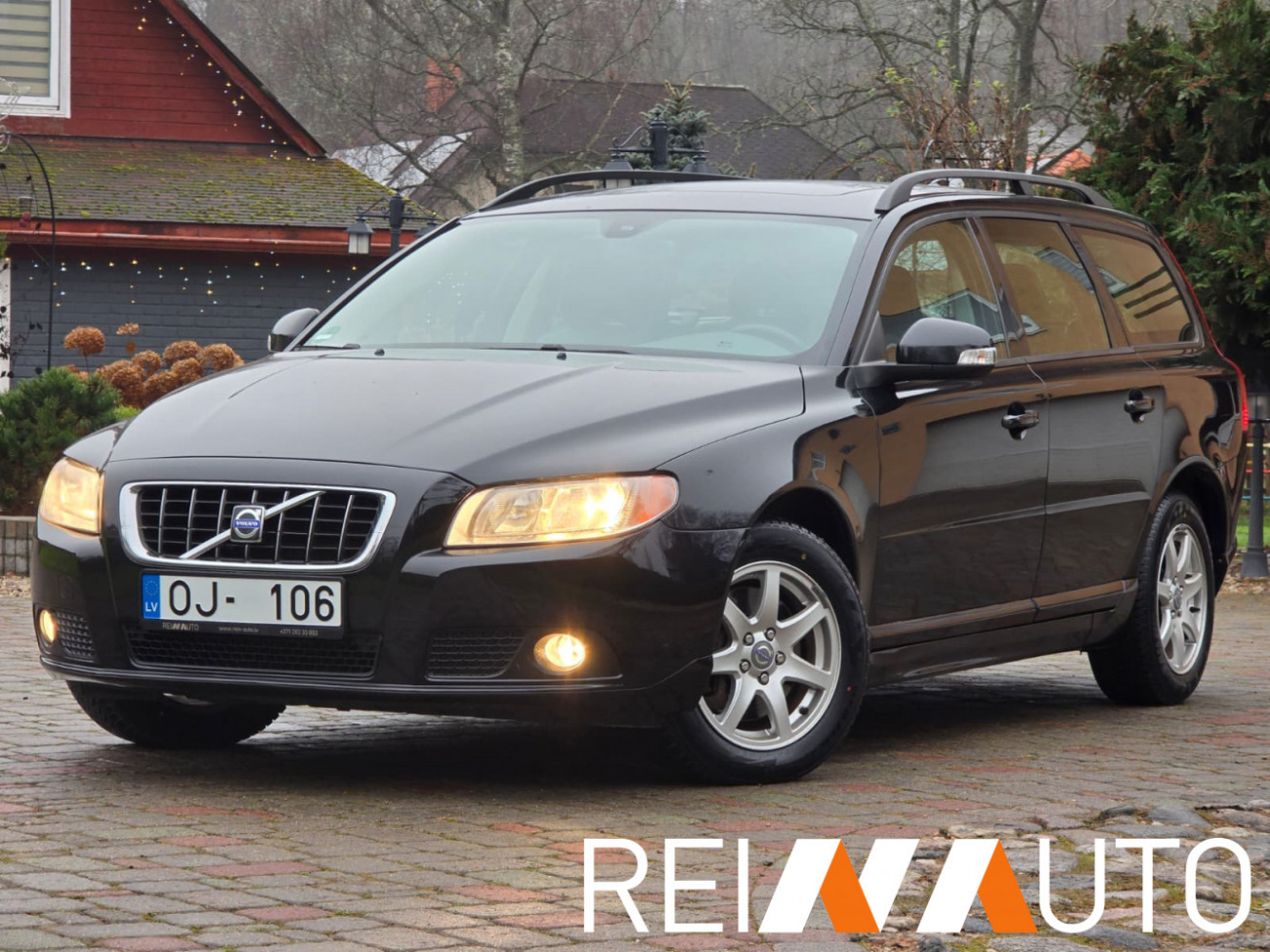 Volvo V70 Momentum D5 