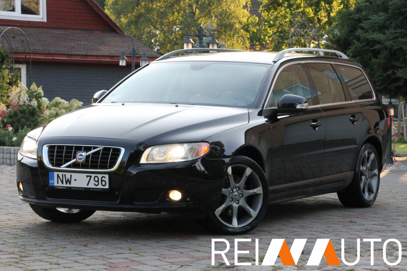 Volvo V70 D5 Summum