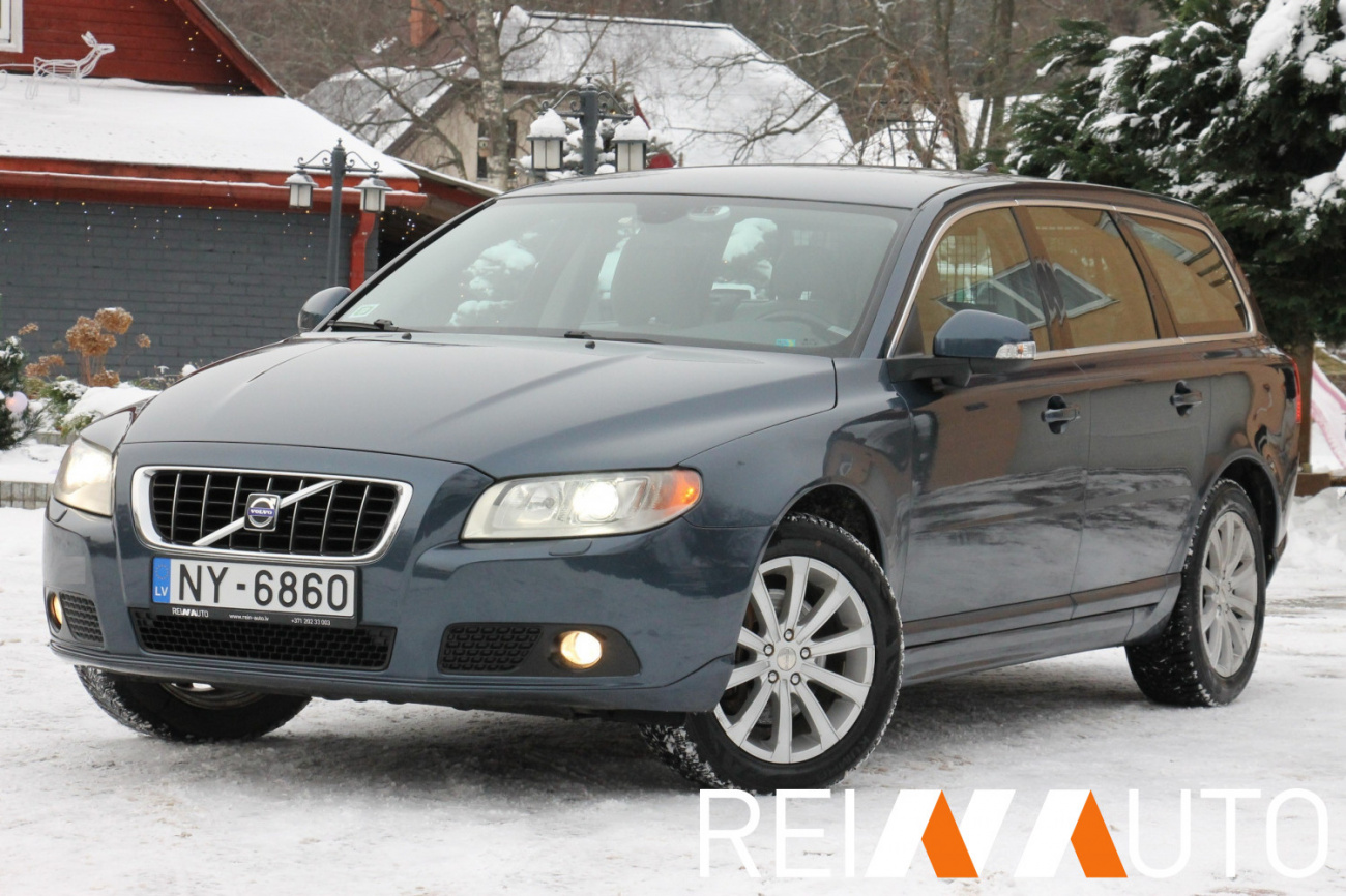 Volvo V70 Summum D5