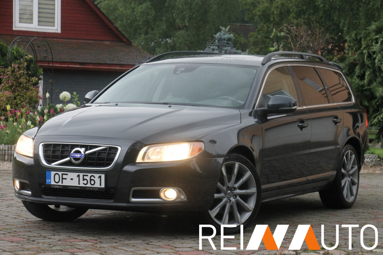 Volvo V70 Momentum D3