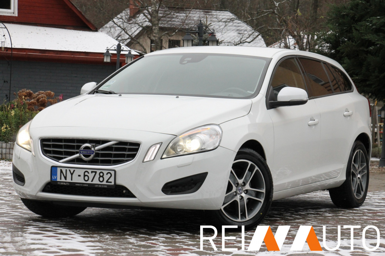 Volvo V60 D5 AWD