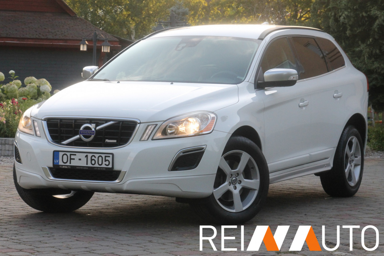 Volvo XC60 R-Design D5 Polar Volvo XC60 R-Design D5 Polar