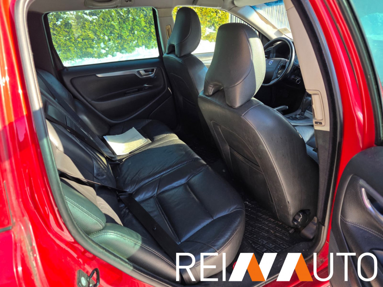 Volvo V70 Summum Sweden Red