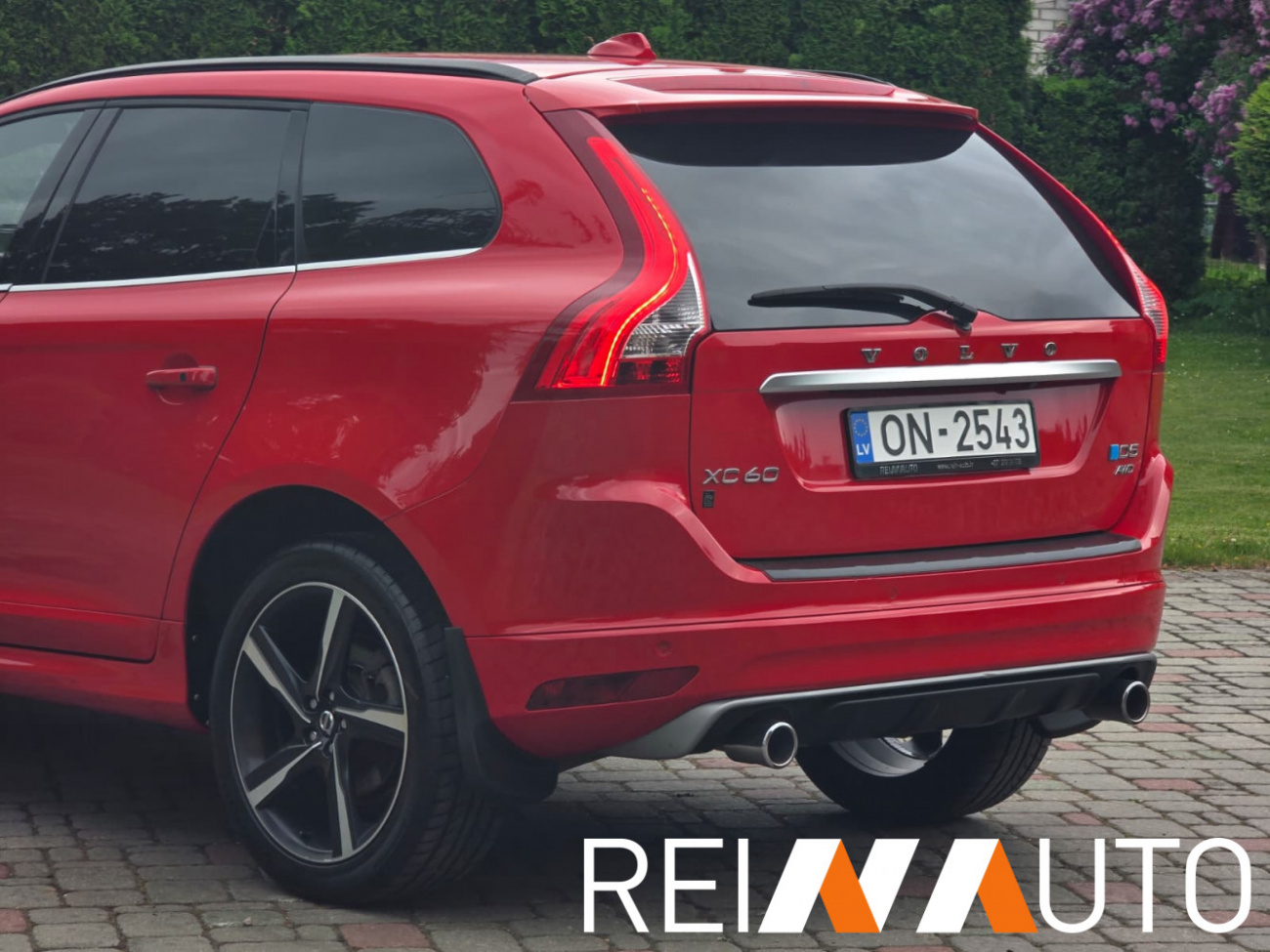 Volvo XC60 R-Design Polestar