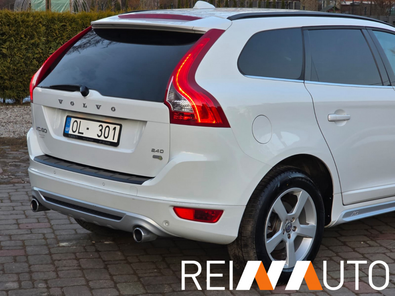 Volvo XC60 R-Design DRIVe