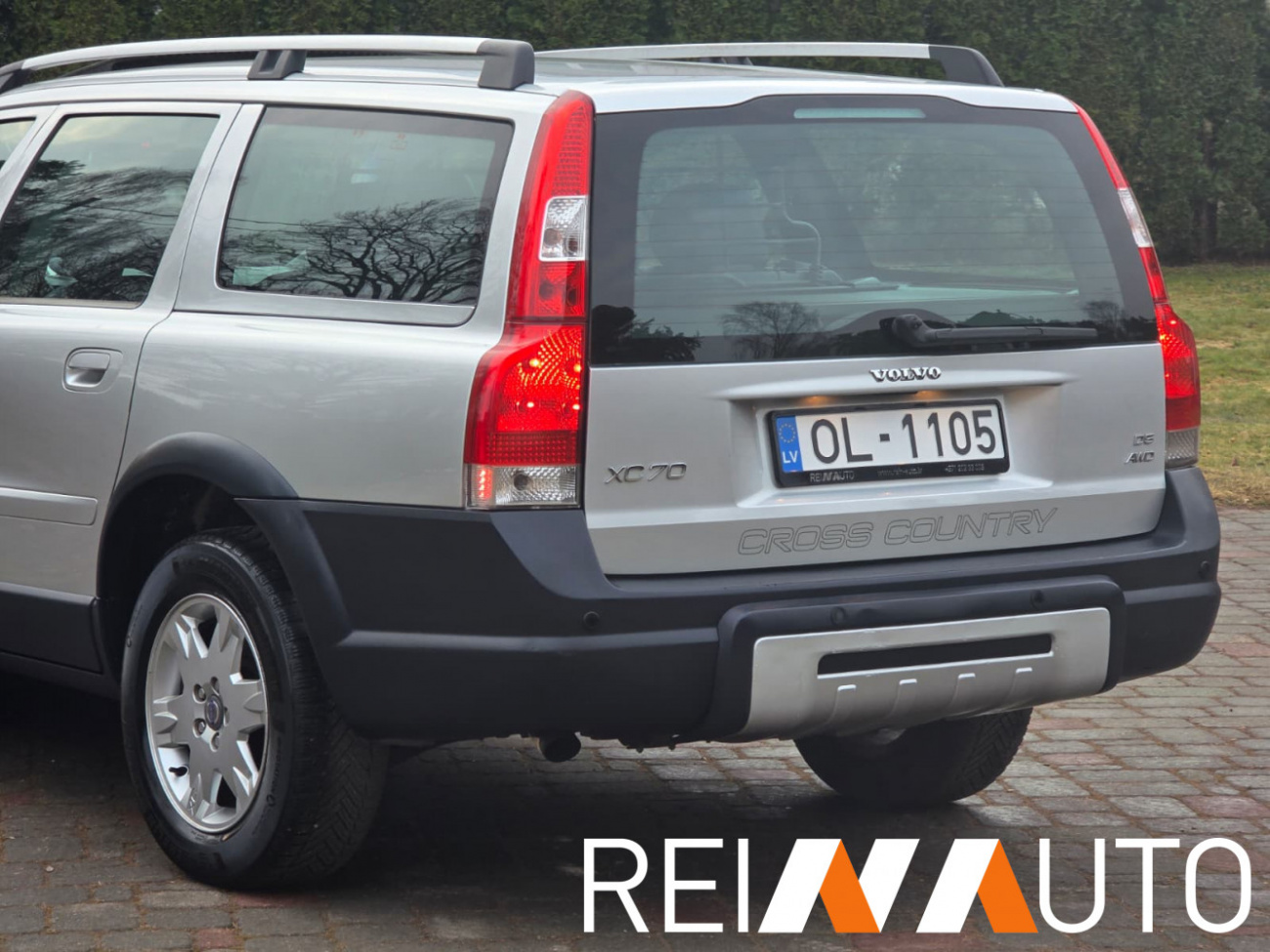Volvo XC70 Momentum AWD