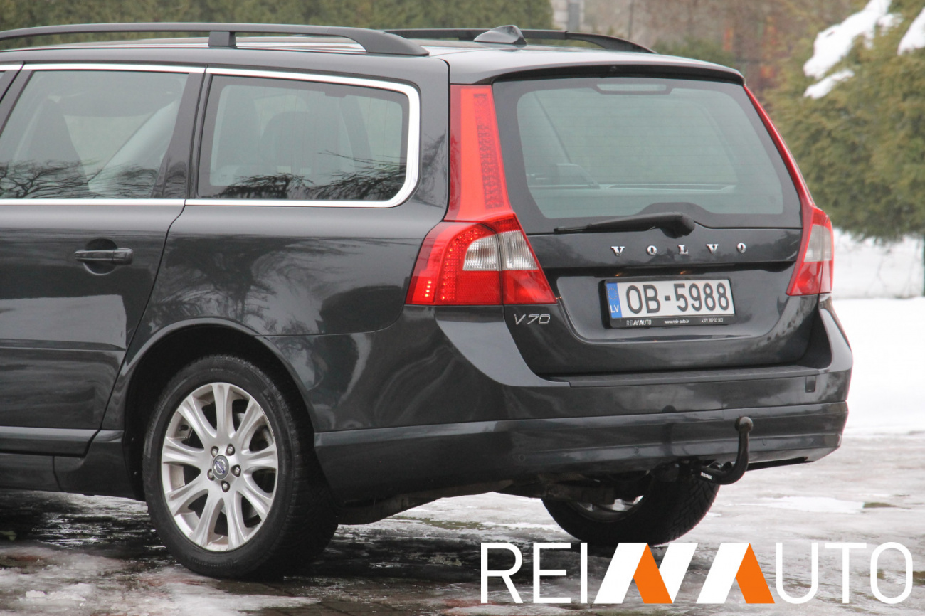 Volvo V70 Summum D5