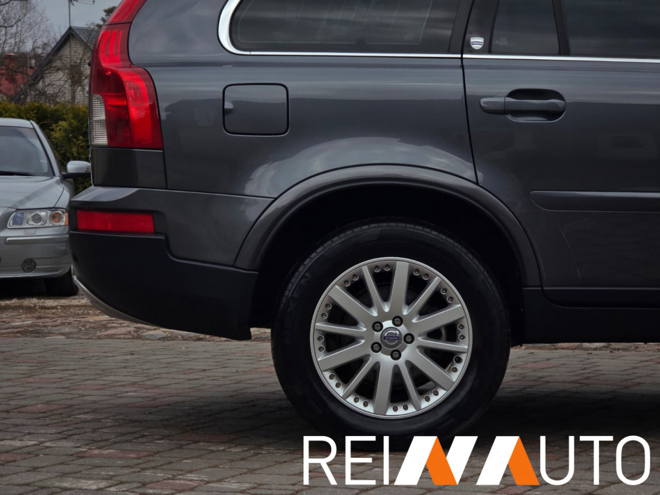 Volvo XC90 Executive Edition