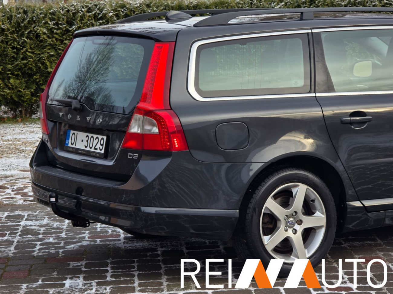 Volvo V70 Momentum D3