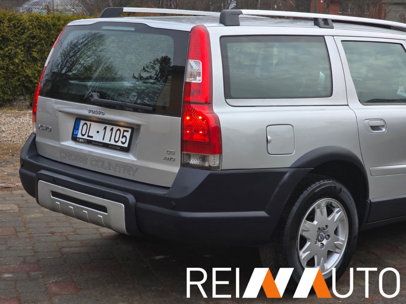 Volvo XC70 Momentum AWD