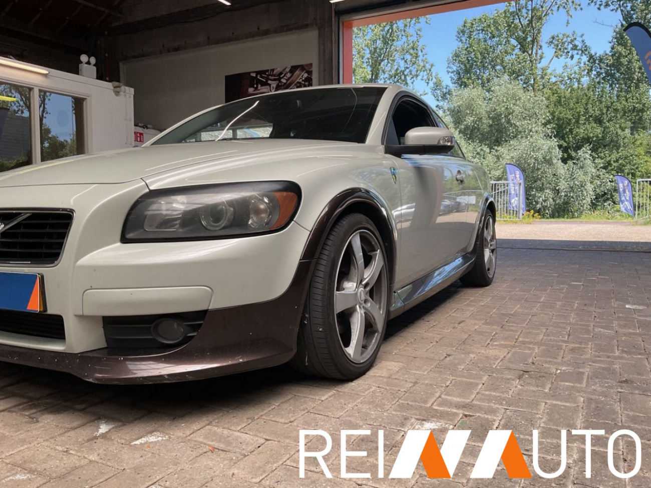 Volvo C-30 R-Design