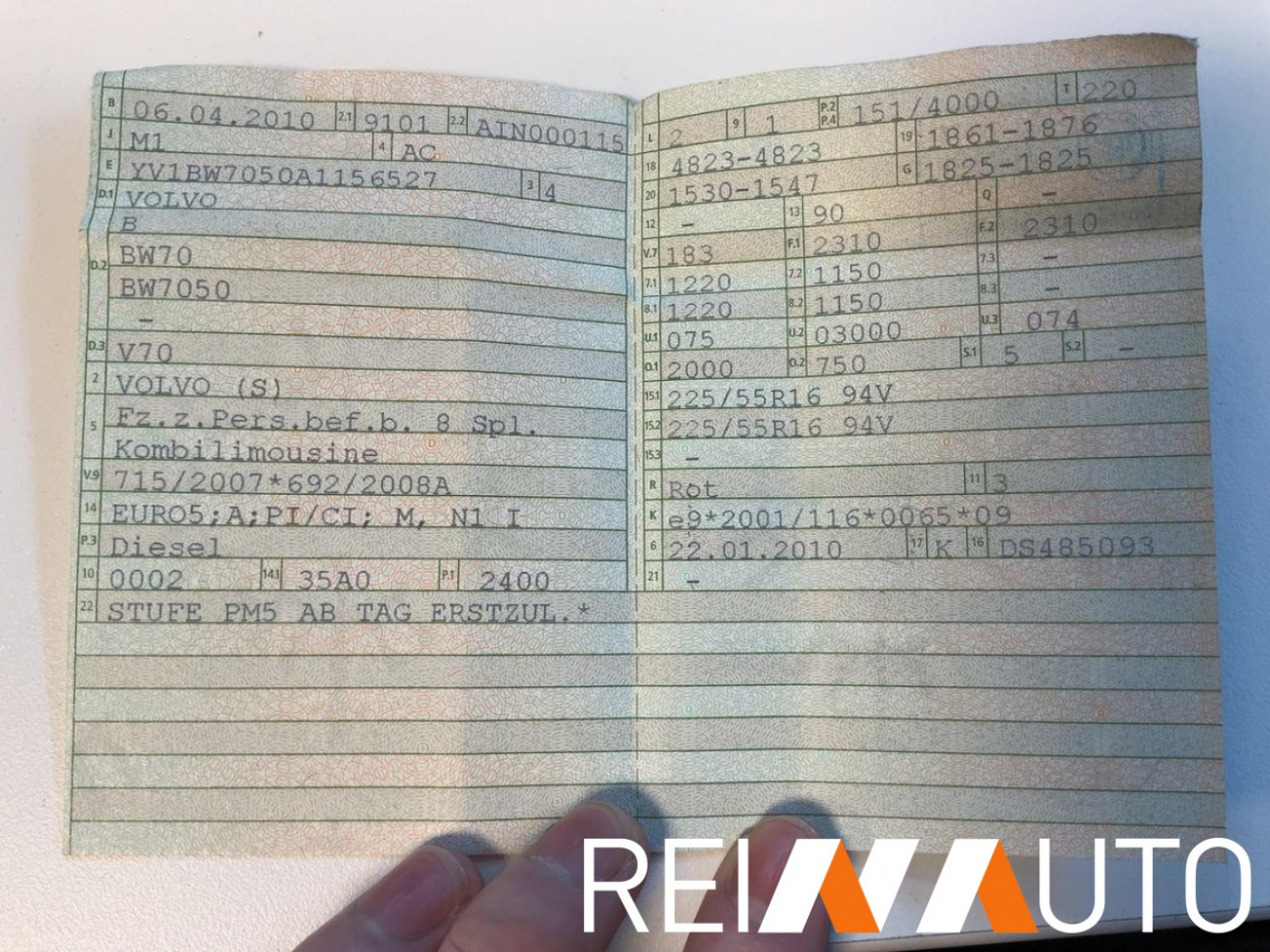 Volvo V70 Summum Cherry