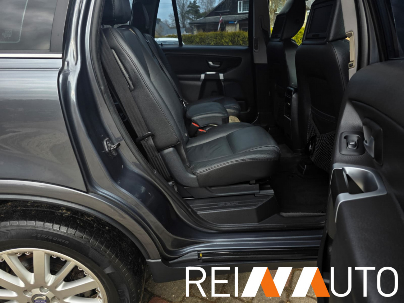 Volvo XC90 Executive Edition