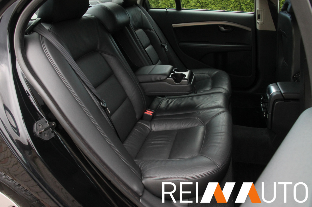 Volvo S80 Momentum D5