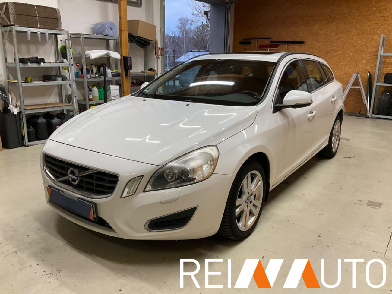 Volvo V60 D4 Momentum