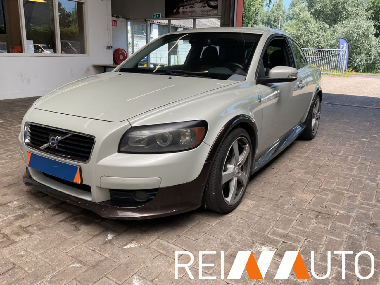 Volvo C-30 R-Design