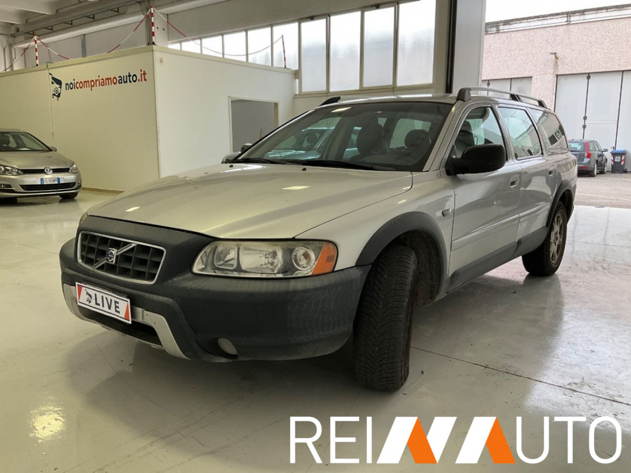 Volvo XC70 Momentum D5 AWD