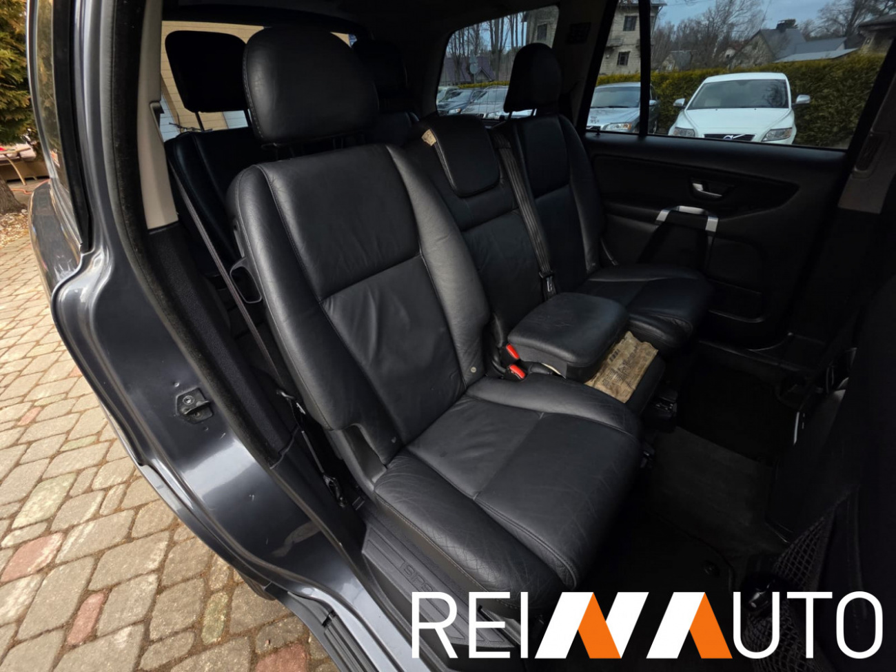 Volvo XC90 Executive Edition