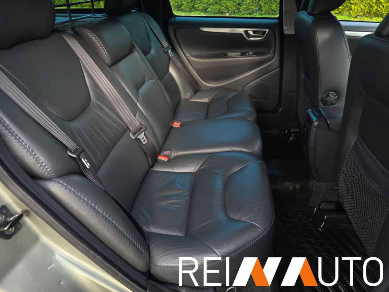 Volvo XC70 AWD Edition