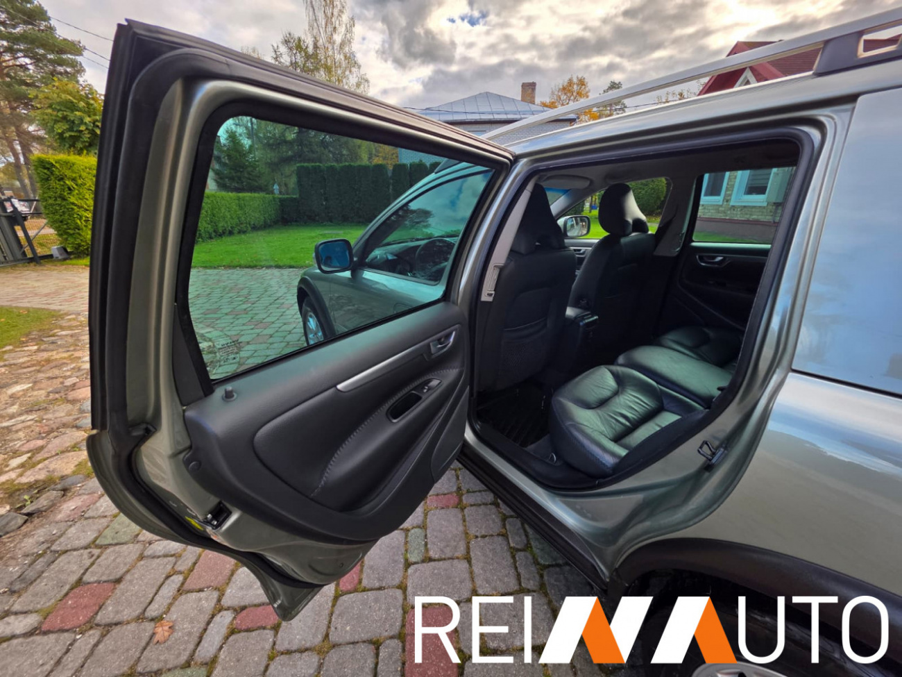 Volvo XC70 AWD Edition