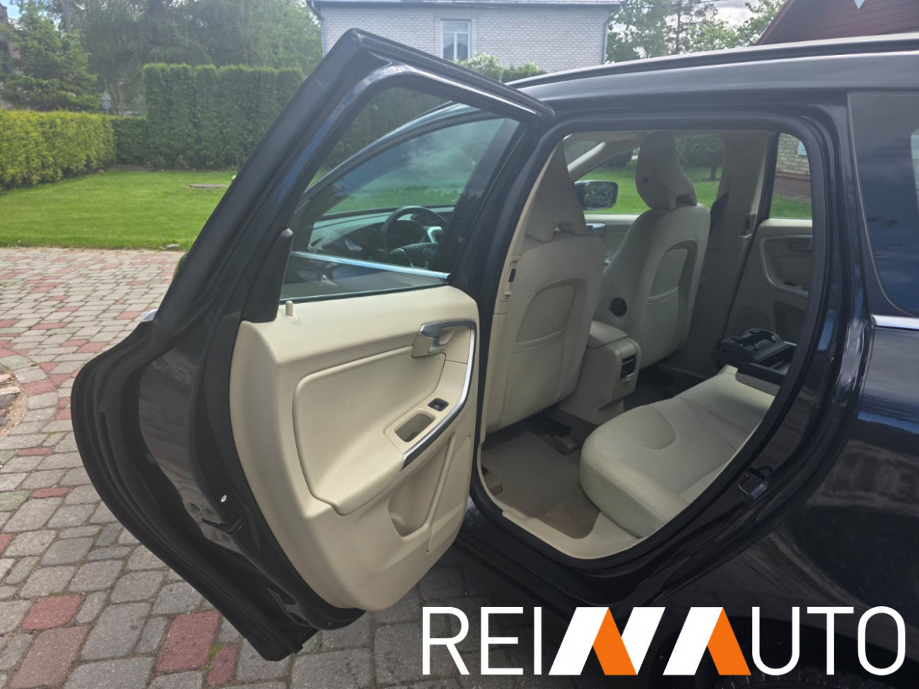 Volvo XC60 DrivE Momentum