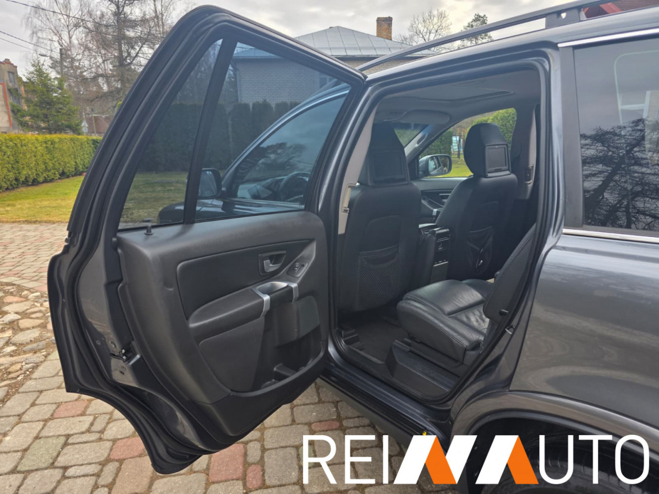 Volvo XC90 Executive Edition