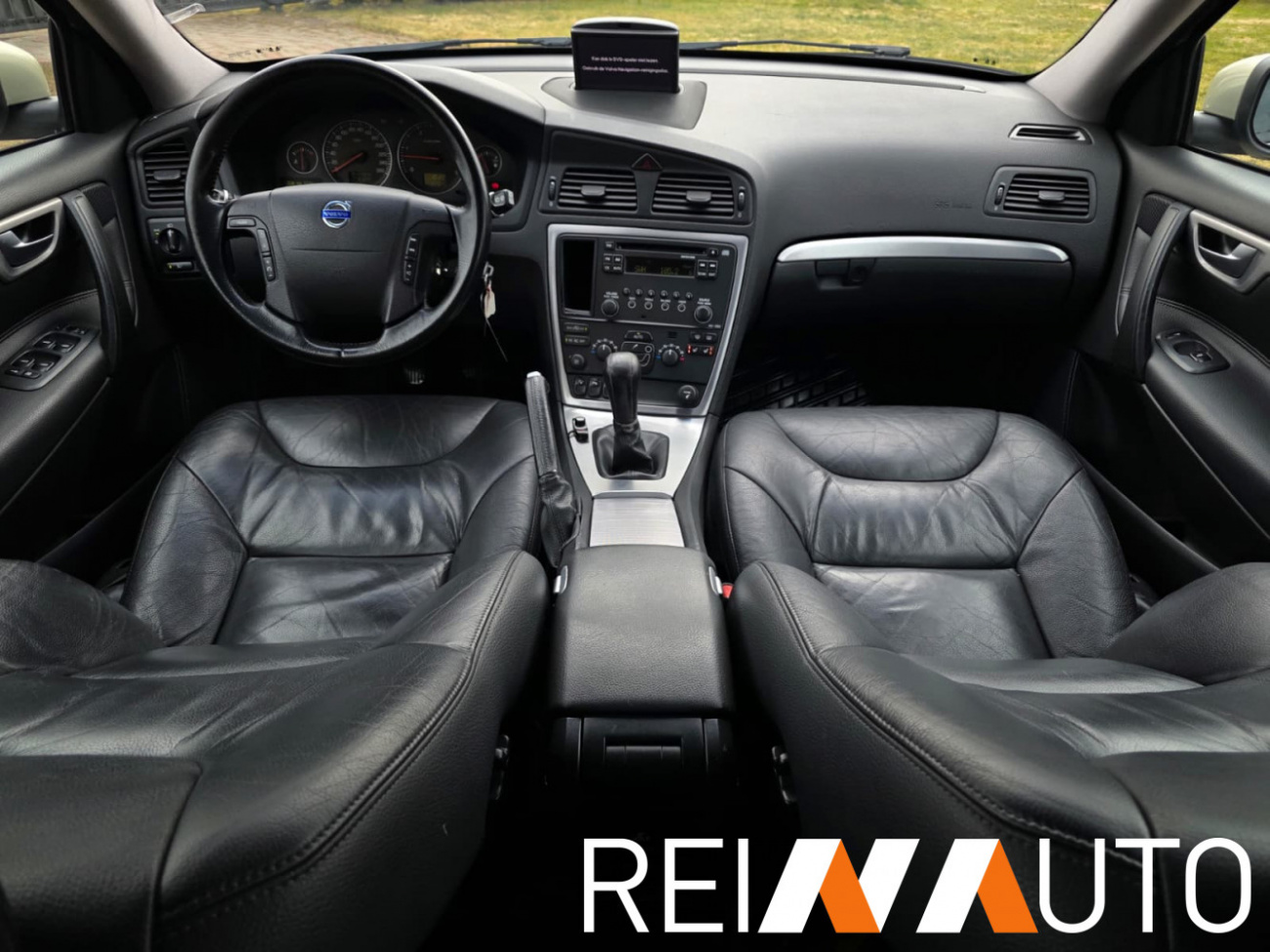 Volvo V70 Willow Green