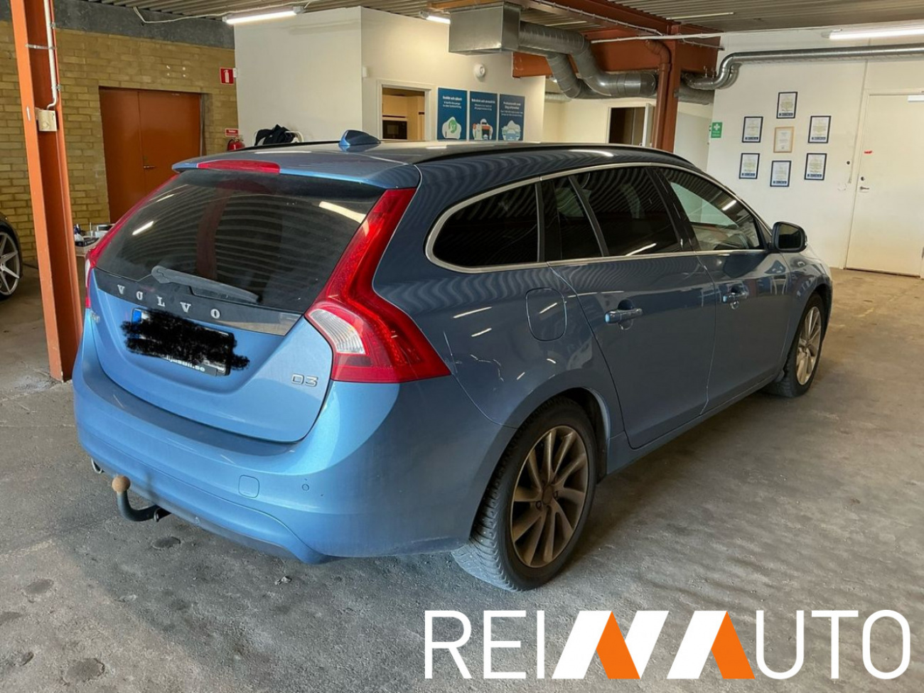 Volvo V60 Momentum Facelift