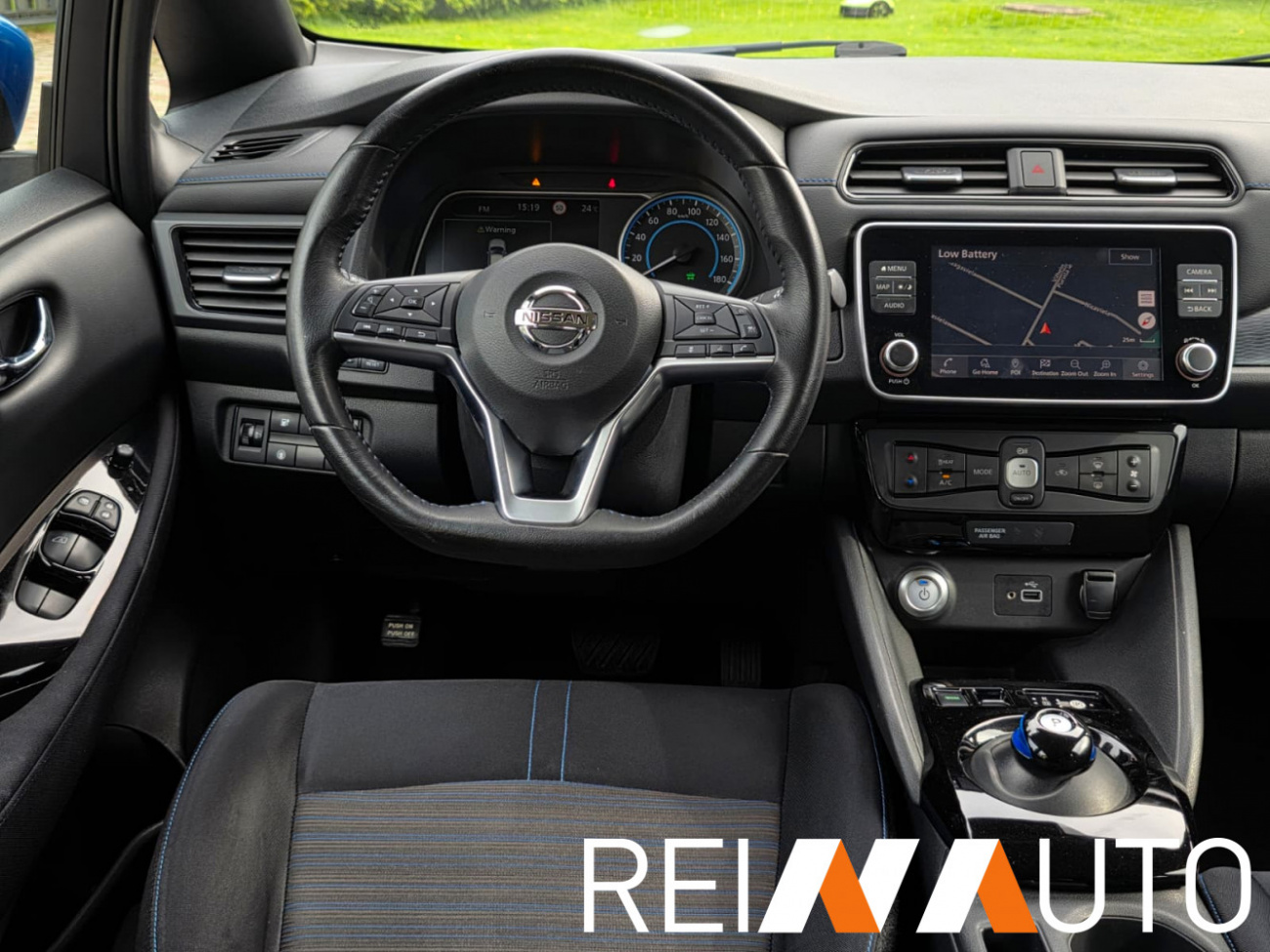 Nissan Leaf Blue