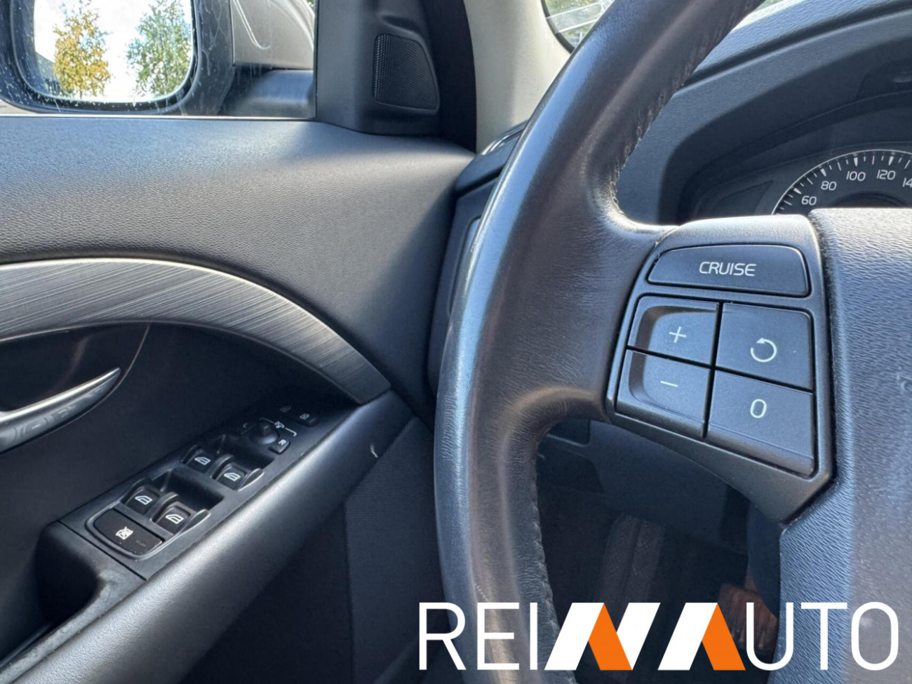 Volvo V70 D5 Summum Top