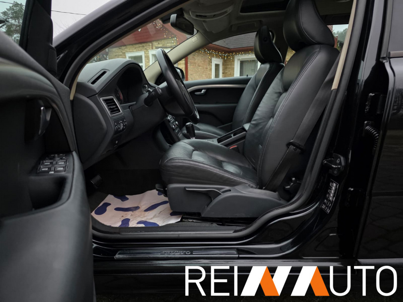 Volvo V70 Momentum D5