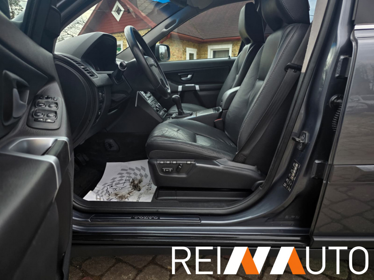 Volvo XC90 Executive Edition