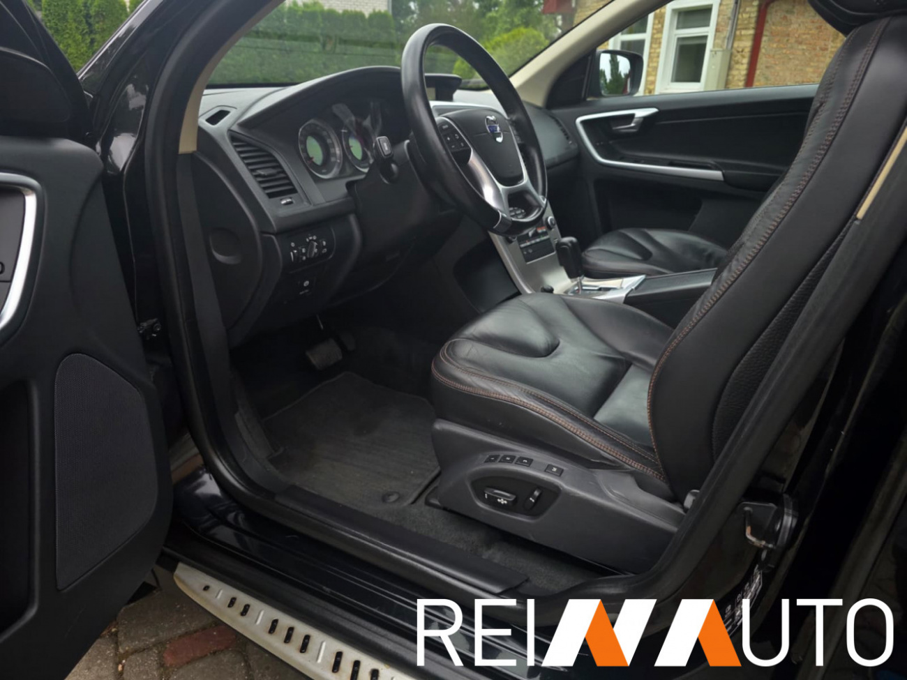Volvo XC60 D5 AWD Summum