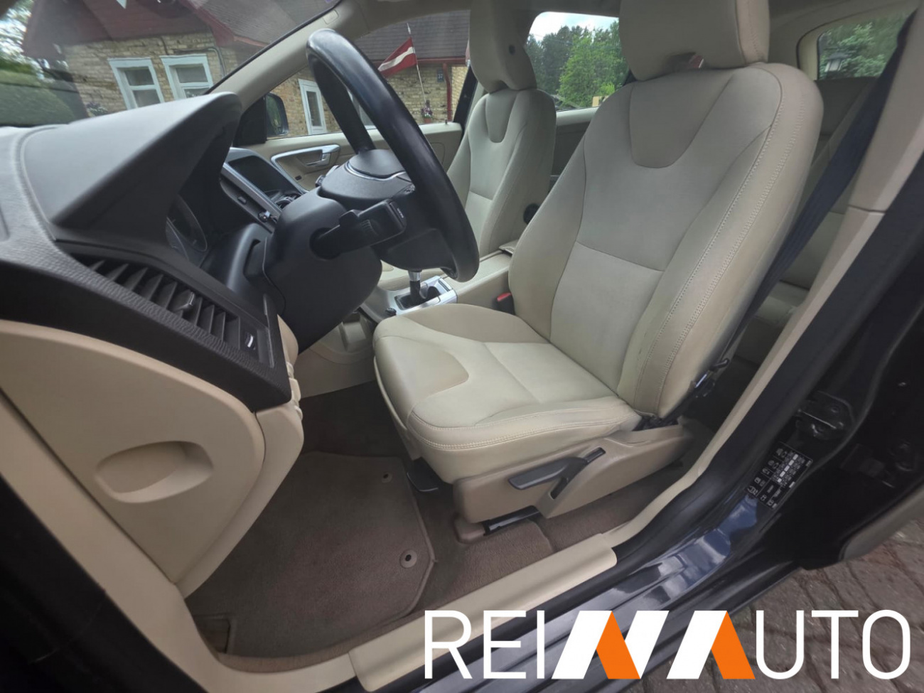 Volvo XC60 DrivE Momentum