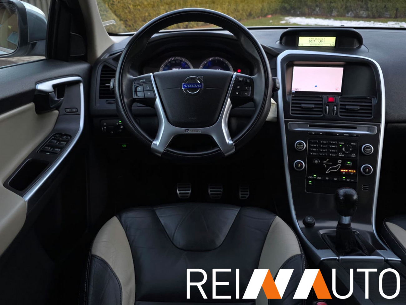 Volvo XC60 R-Design DRIVe