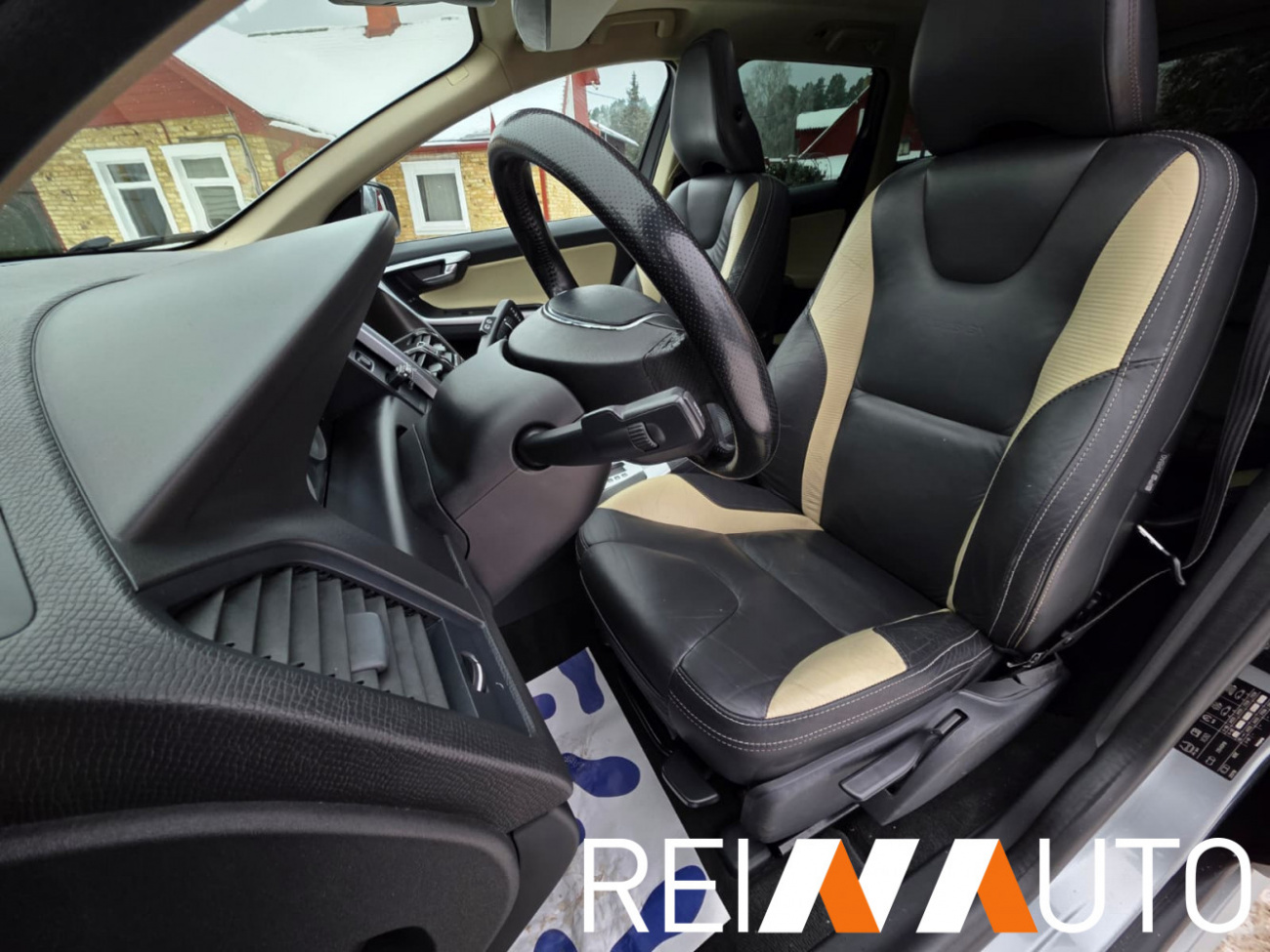 Volvo XC 60 R-Design 