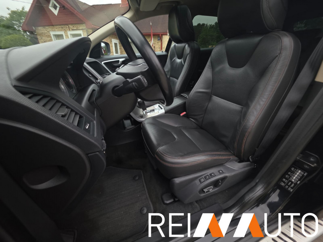 Volvo XC60 D5 AWD Summum