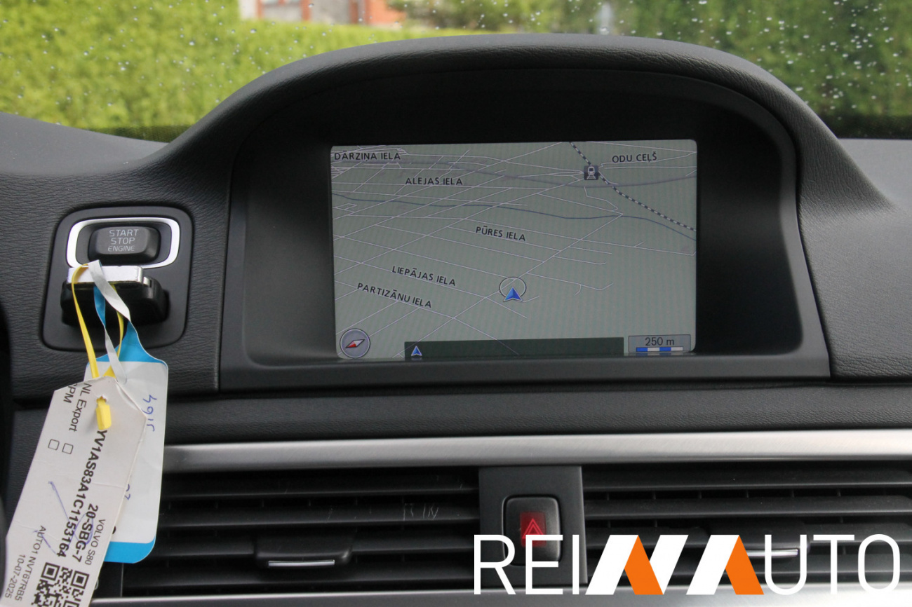 Volvo S80 Momentum D5