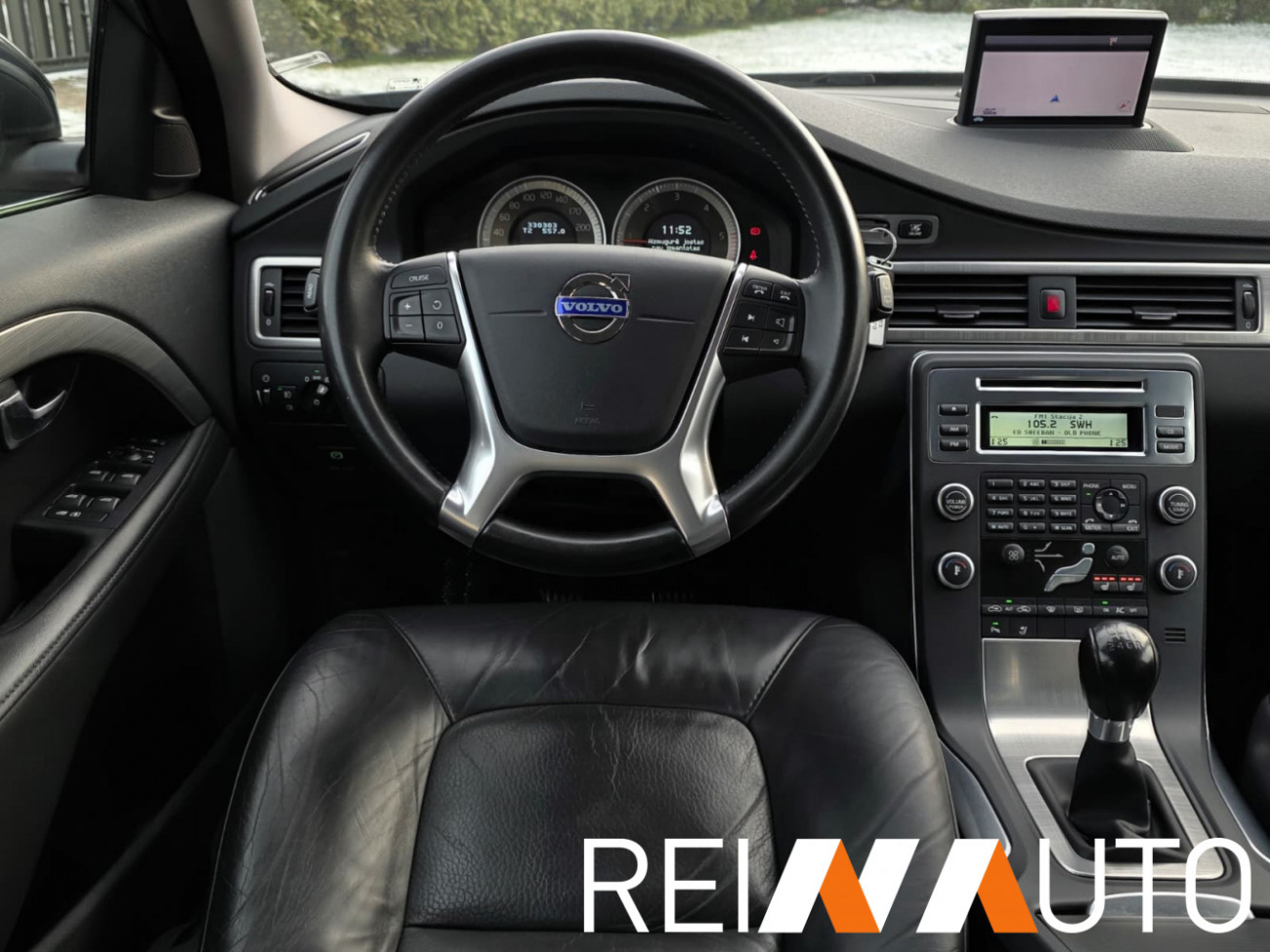 Volvo V70 Momentum D3