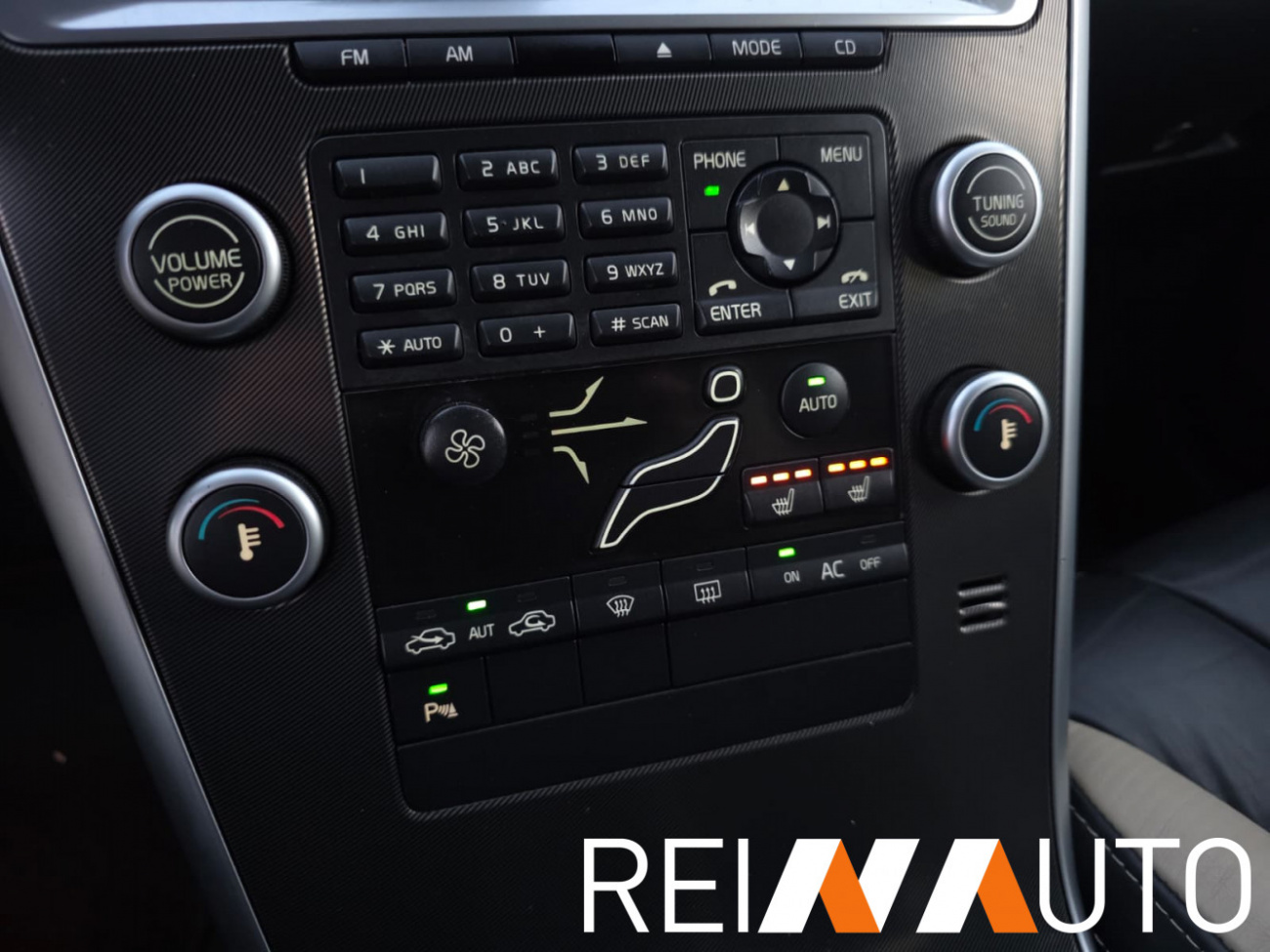 Volvo XC60 R-Design DRIVe