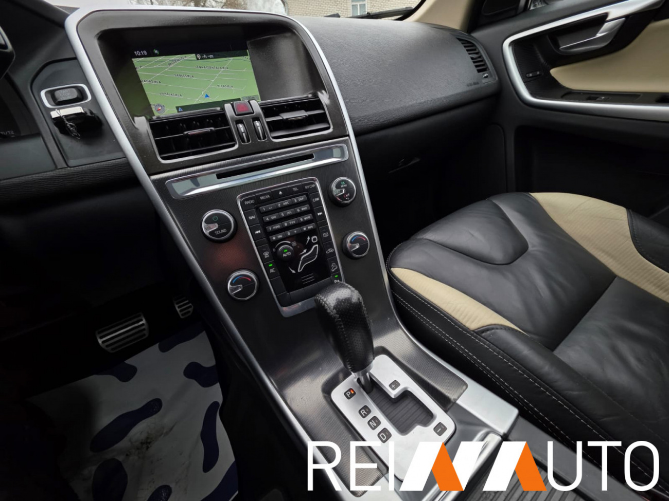 Volvo XC 60 R-Design 