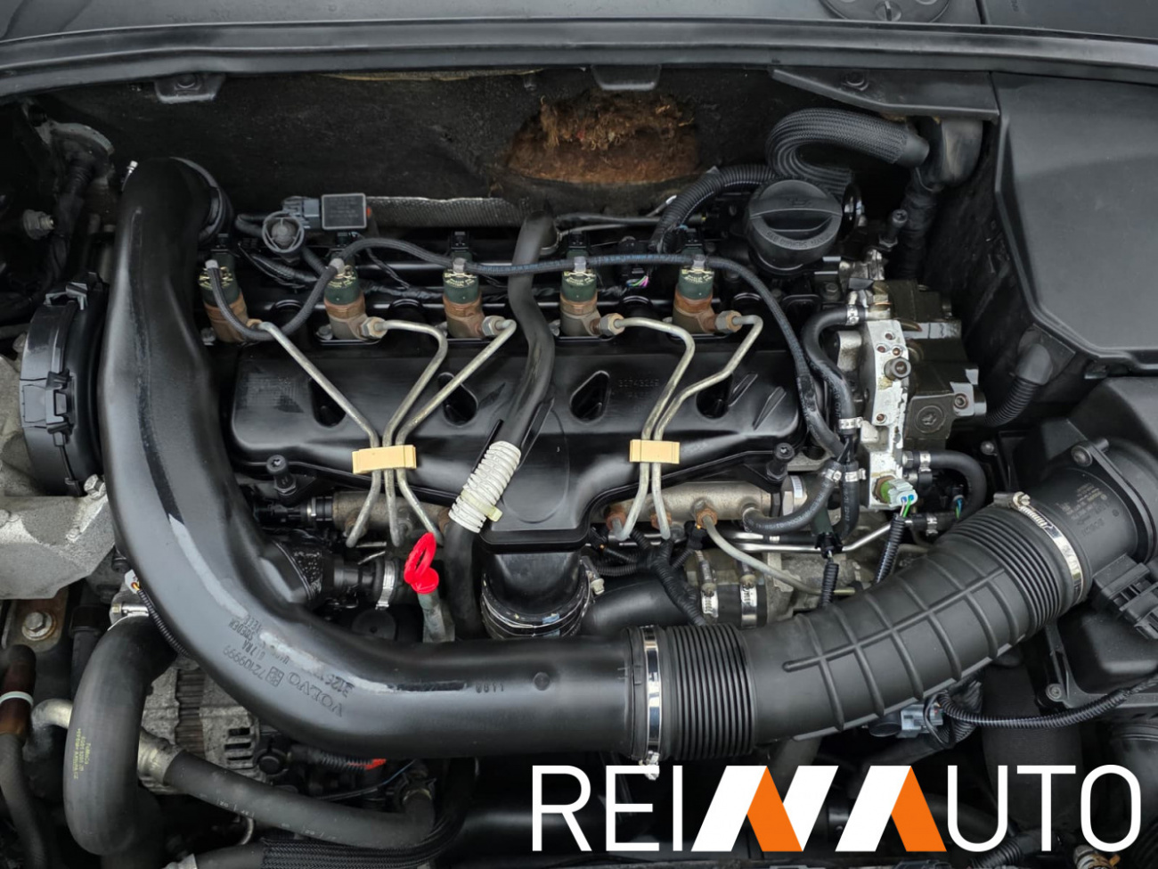 Volvo V70 Momentum D5