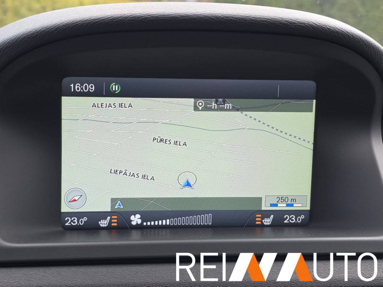 Volvo V70 D3 Edition Pro