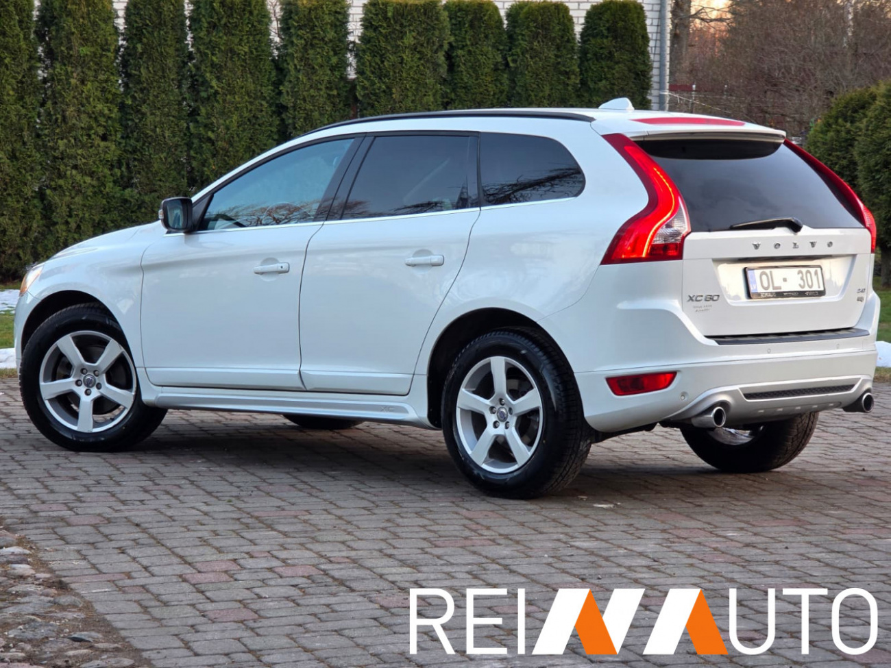 Volvo XC60 R-Design DRIVe