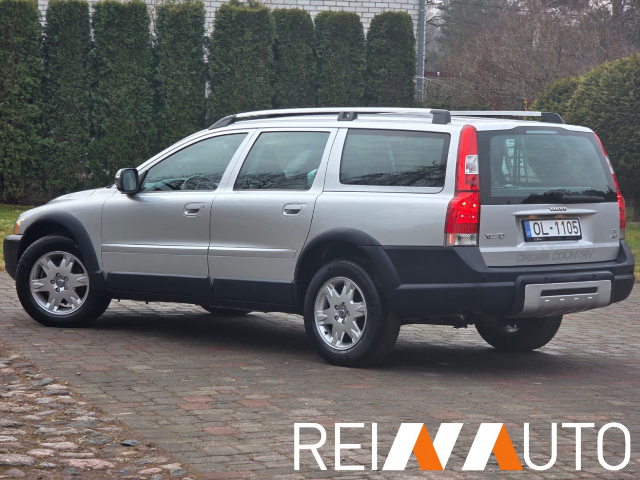 Volvo XC70 Momentum AWD