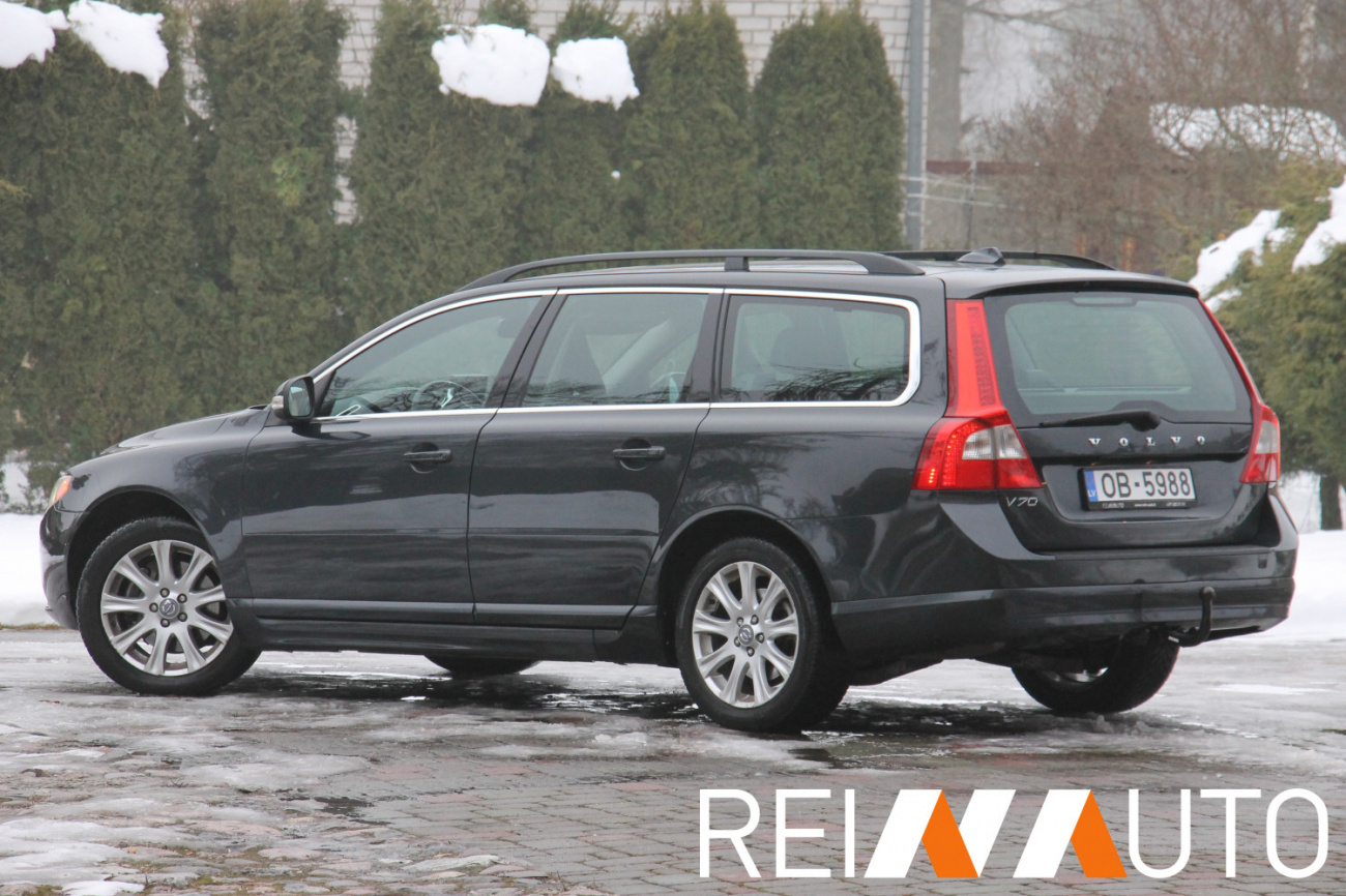 Volvo V70 Summum D5