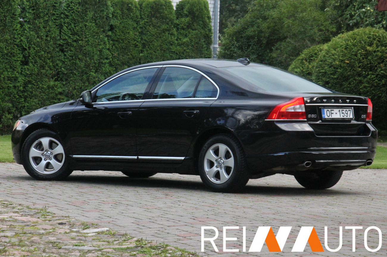 Volvo S80 Momentum D5