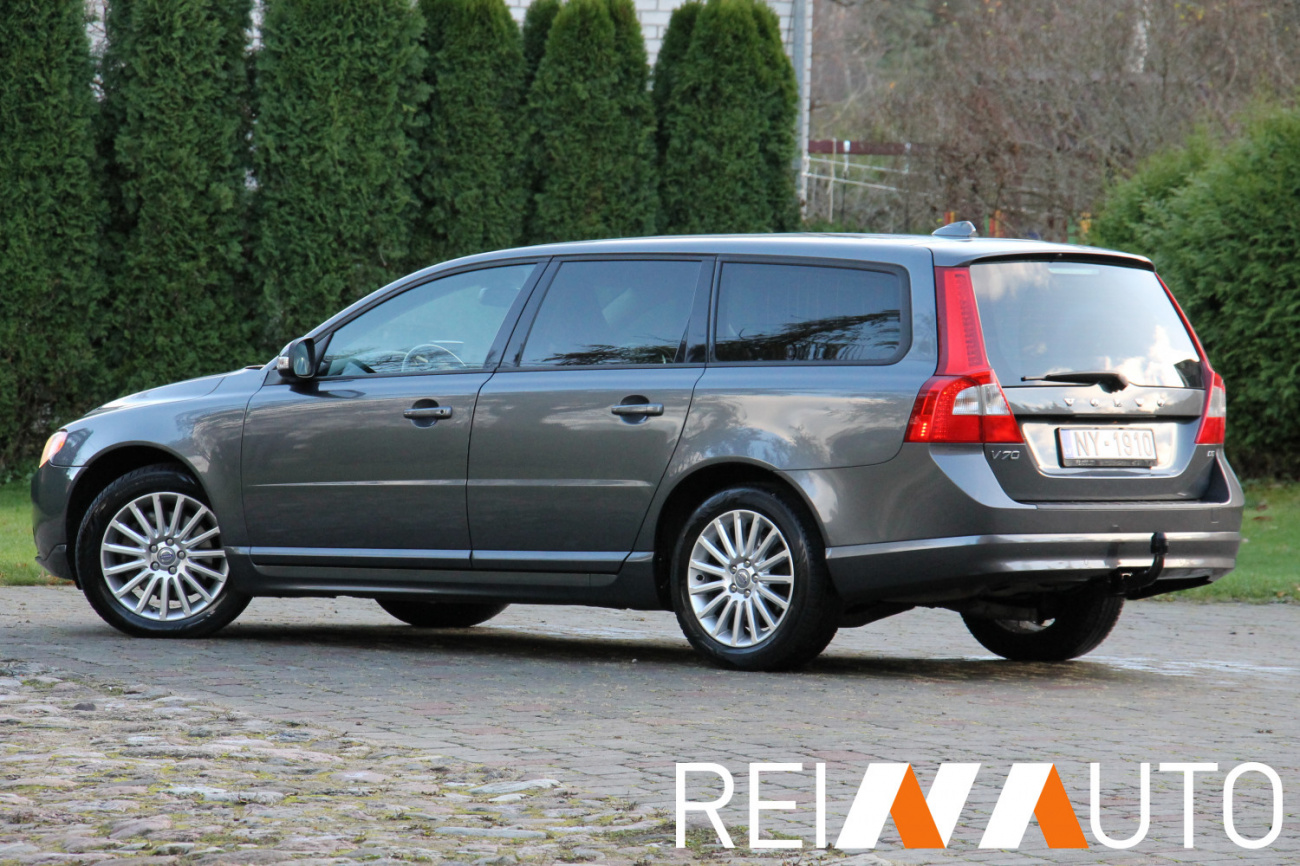 Volvo V70 D5 Momentum Aut