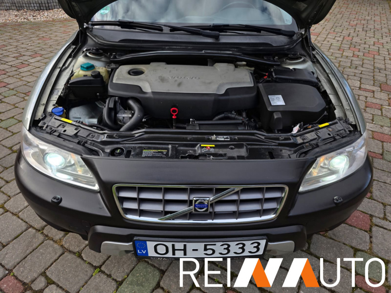 Volvo XC70 AWD Edition